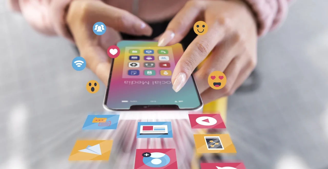 social-media-marketing-concept-marketing-with-applications (2)-min